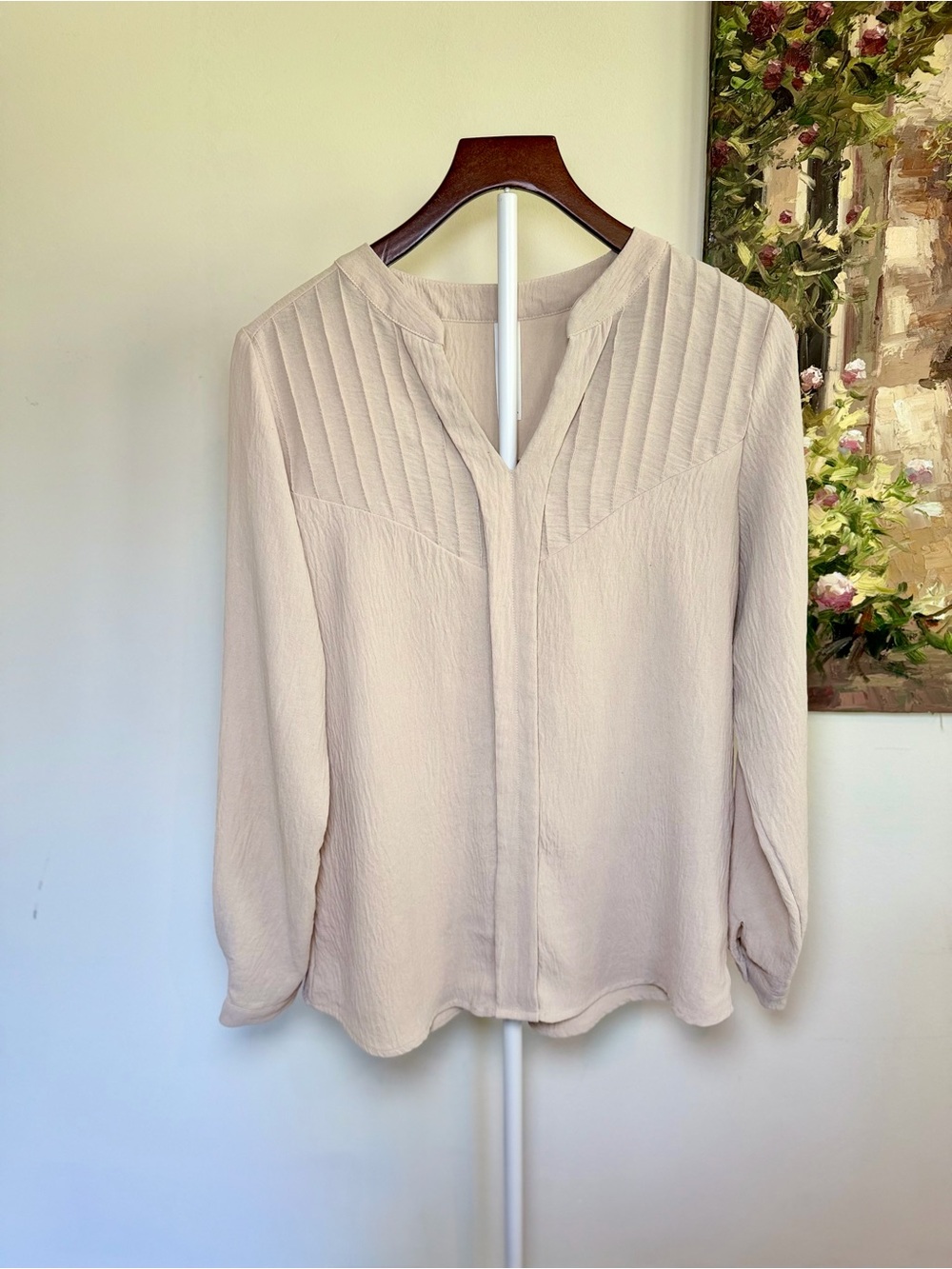 Neutral Crinkle Blouse V Neck Pintuck Pleated Long Sleeve Top Medium